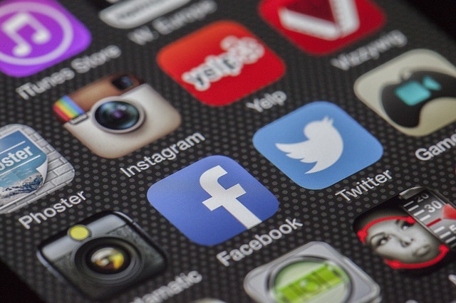 7 Reasons to Invest in Web Marketing Services