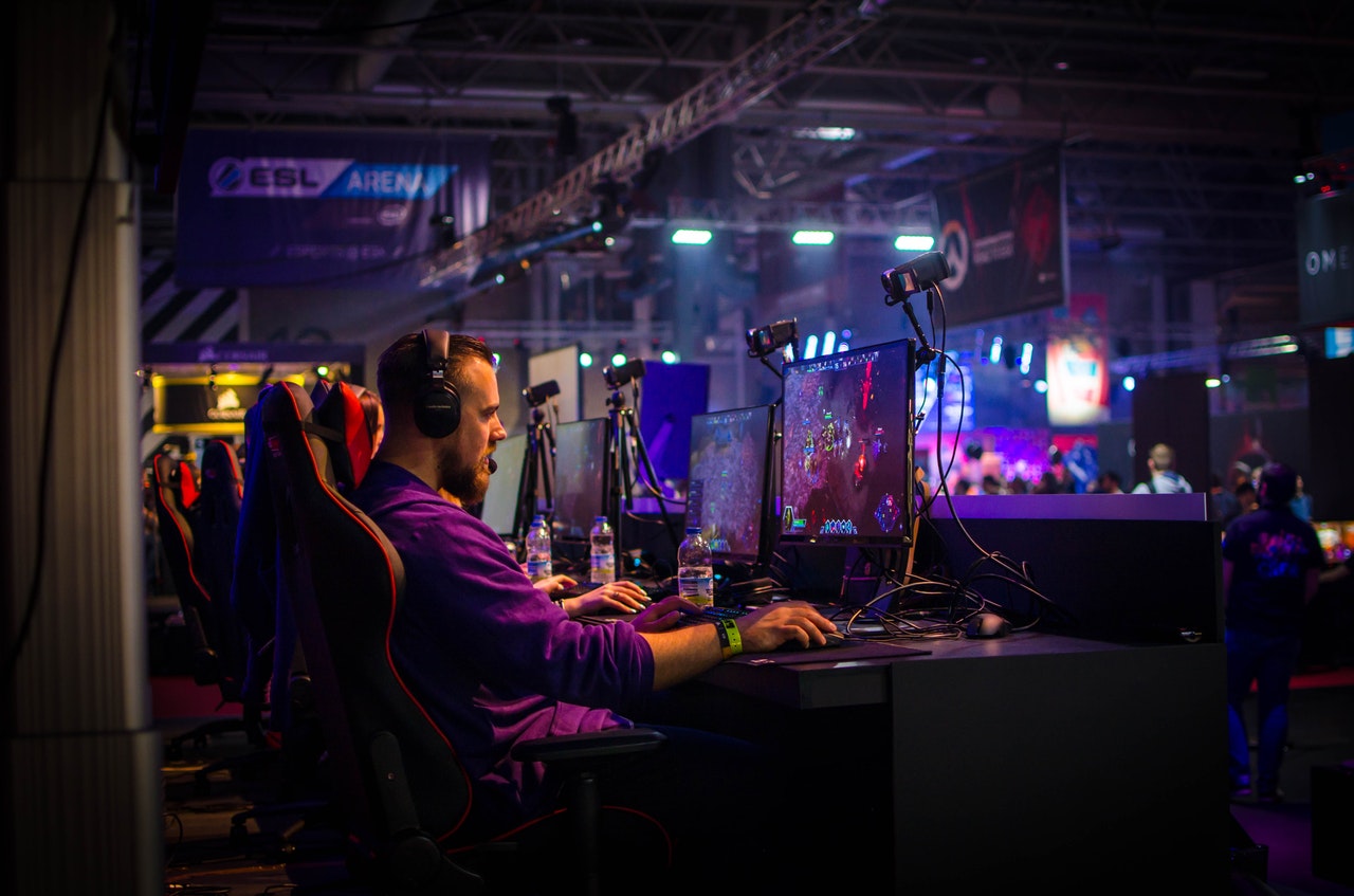 Web Programming: E-Commerce for Gamers